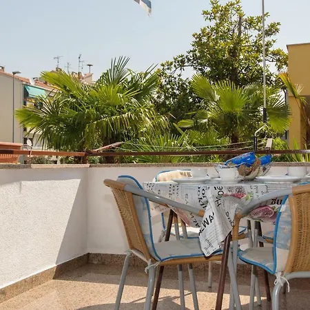 Apartments Nives Porec Exterior photo