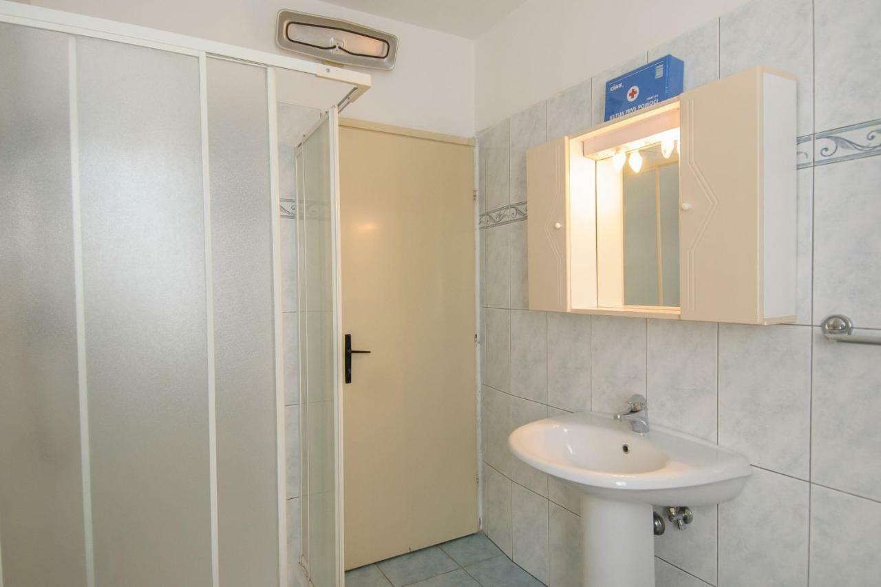 Nives Apartment