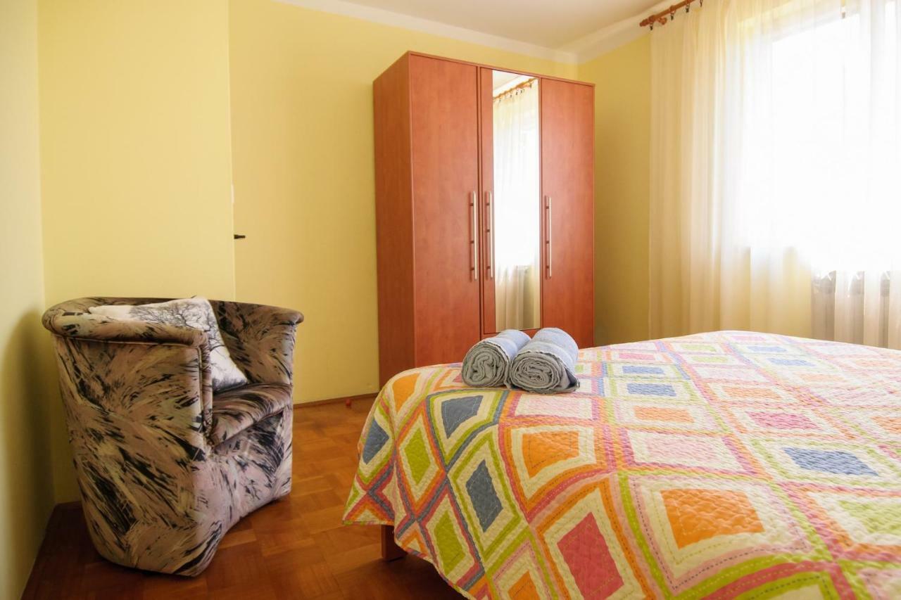Apartment Nives *